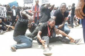 860x571xPIC_24_-SAVE-AGATU-IDOMA-INITIATIVE-PROTEST-IN-ABUJA_jpg_pagespeed_ic_U0CwKv6Kal