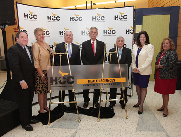 Committed to educational excellence in Houston’s medical industry, HCC officials and industry partners proudly support the formation of future doctors, nurses and other vital personnel in health care.
