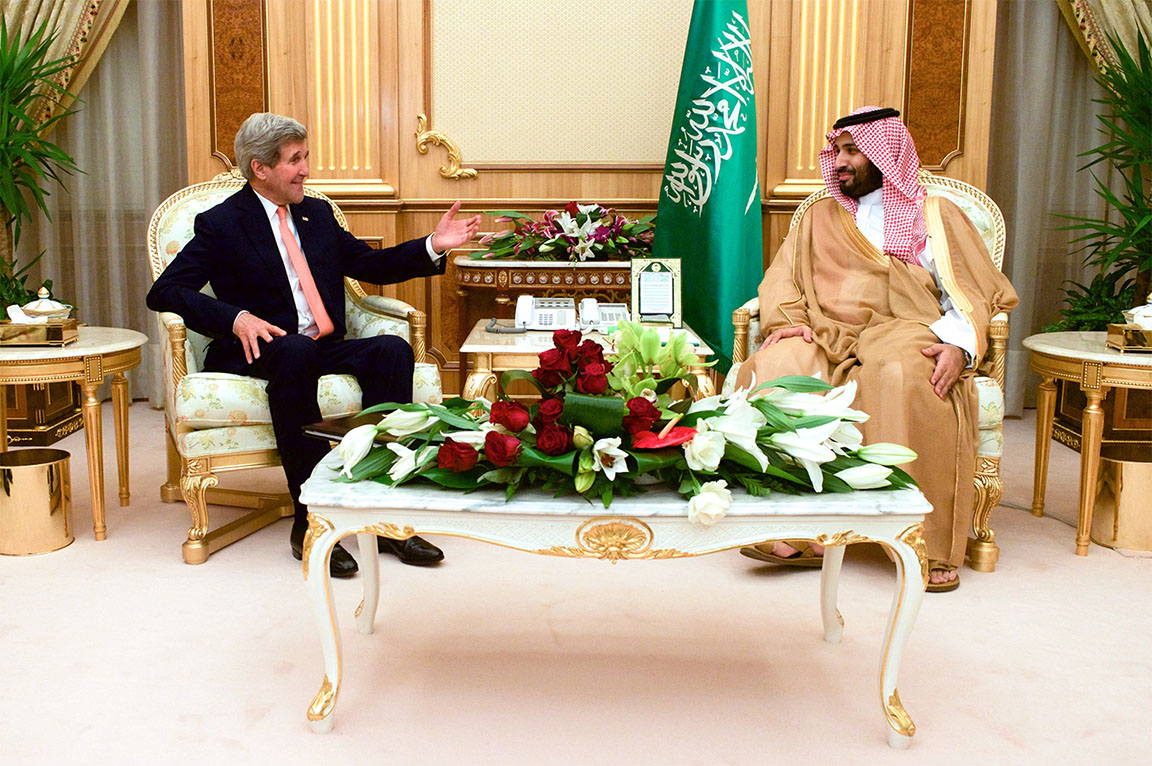Prince Mohammad with United States Secretary of State John Kerry, 7 May 2015
