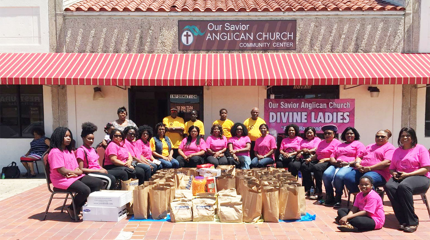 Devine women group, one of the three women groups in Houston’s Our Savior Anglican Church, Houston, TX rallied a food drive on Saturday May 28, 2016, to benefit the Star of Hope mission. 