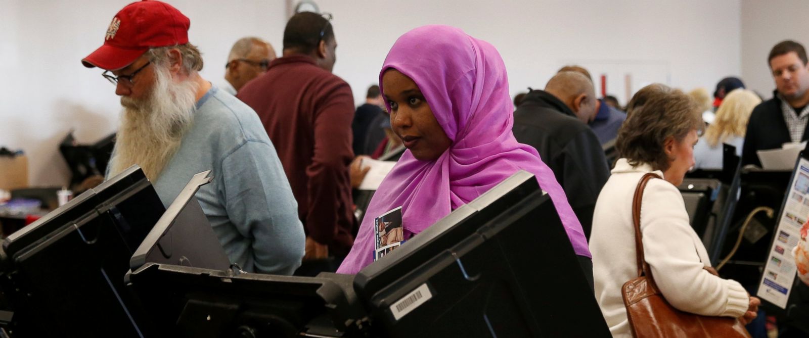 rt_ohio-early-voting-cf-161107_12x5_1600